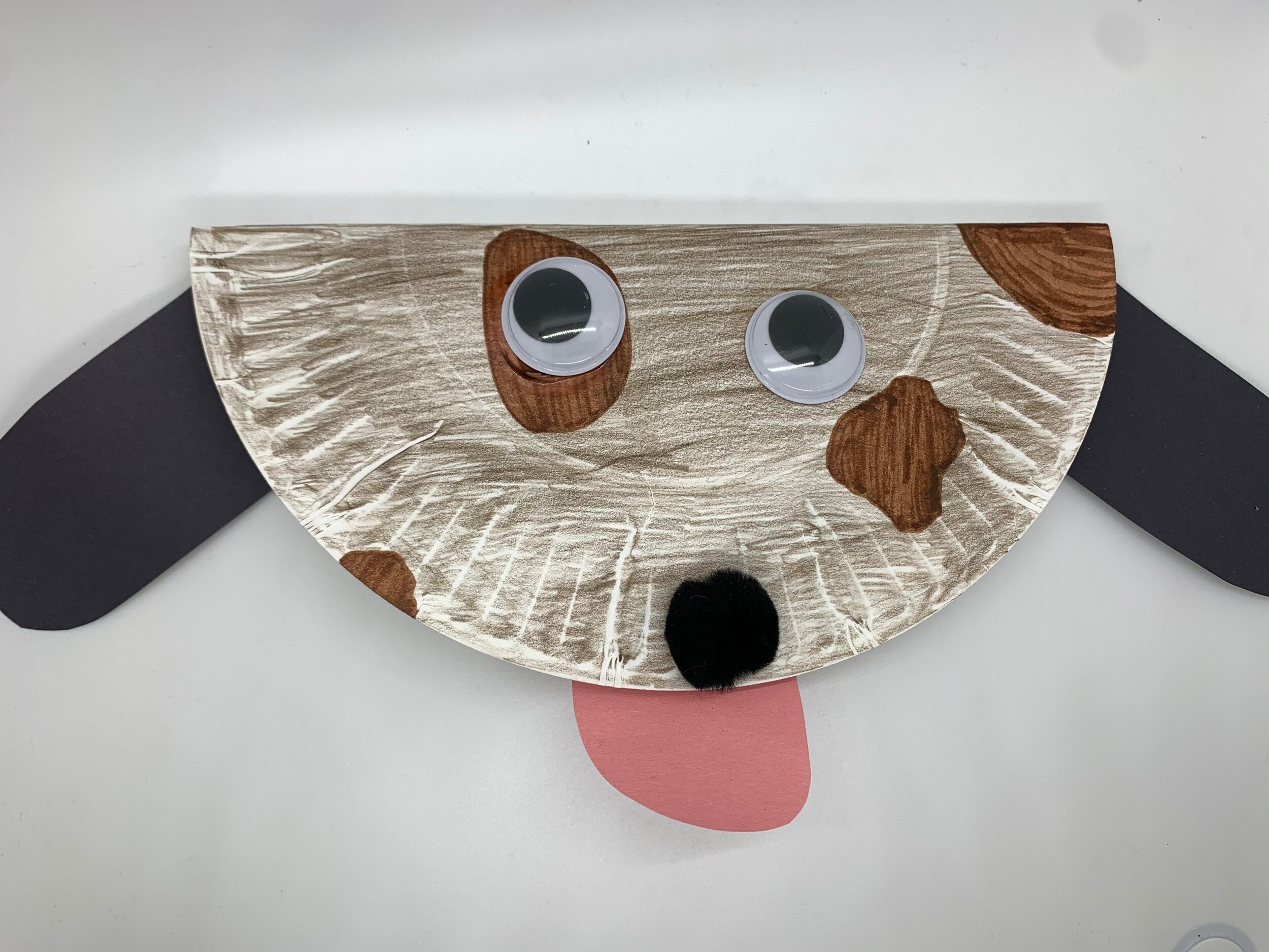 Paper Plate Puppy Puppets