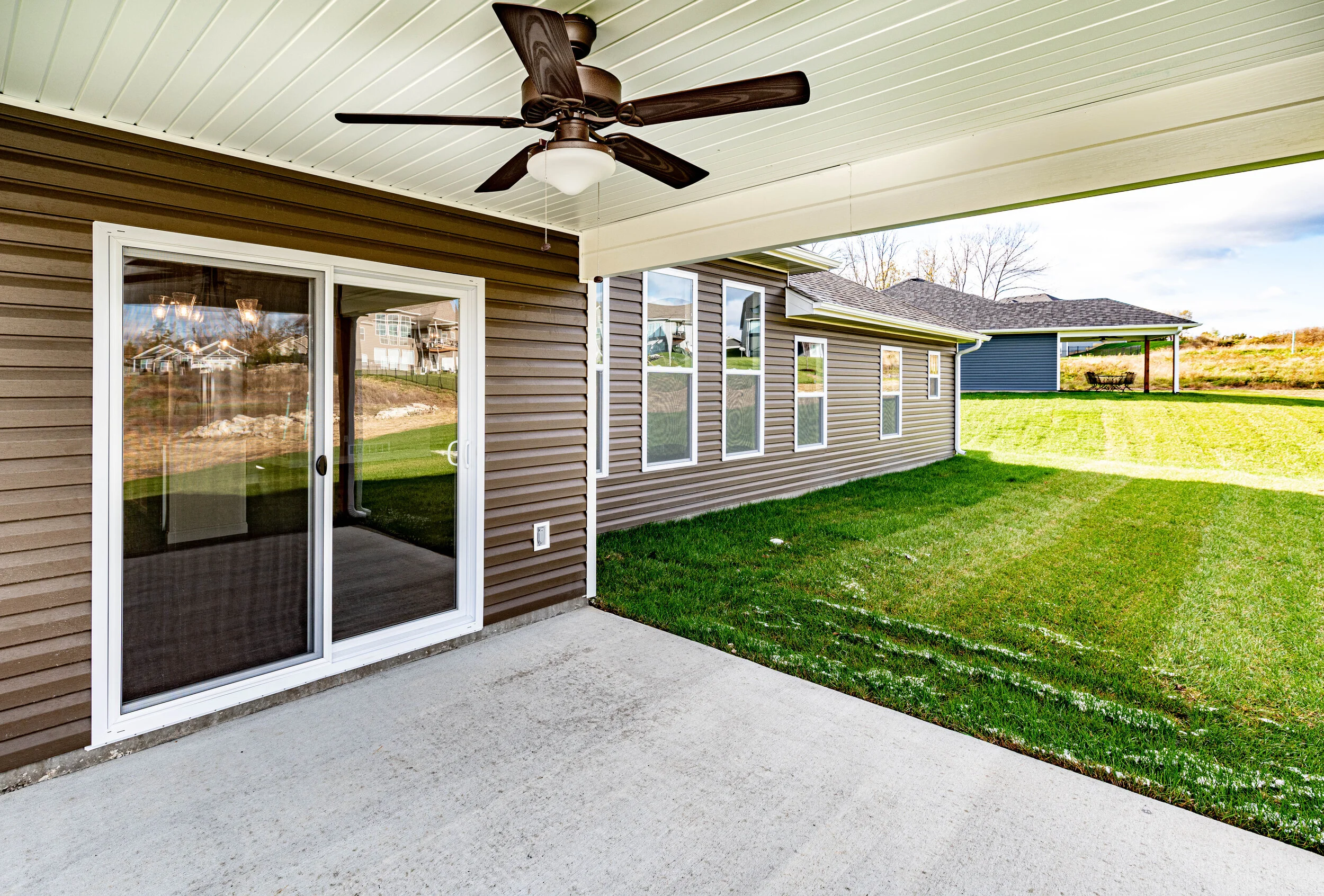 covered patio.jpg