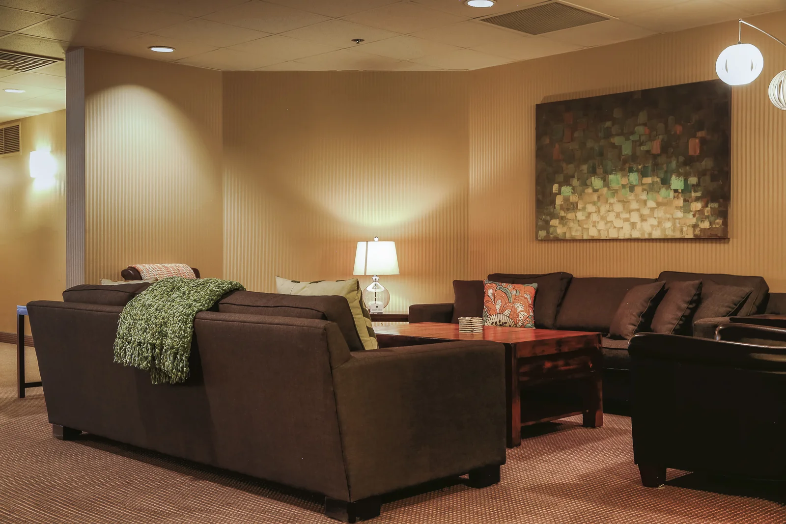 The Roxboro House — Criterion Residences Luxury Furnished Suites in