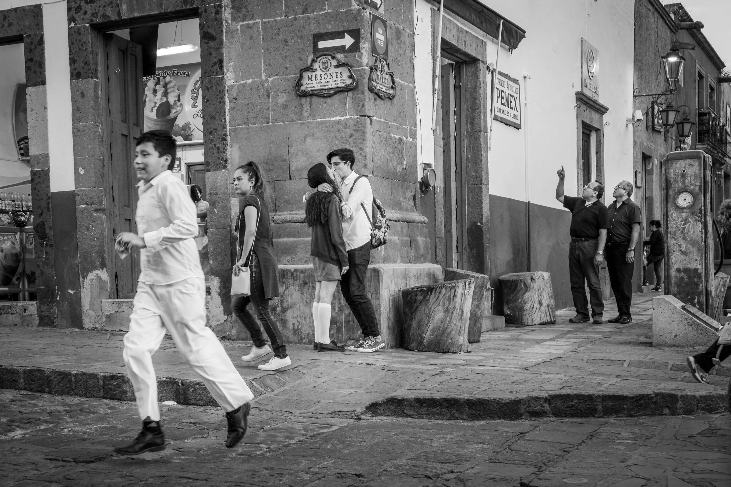 El Beso