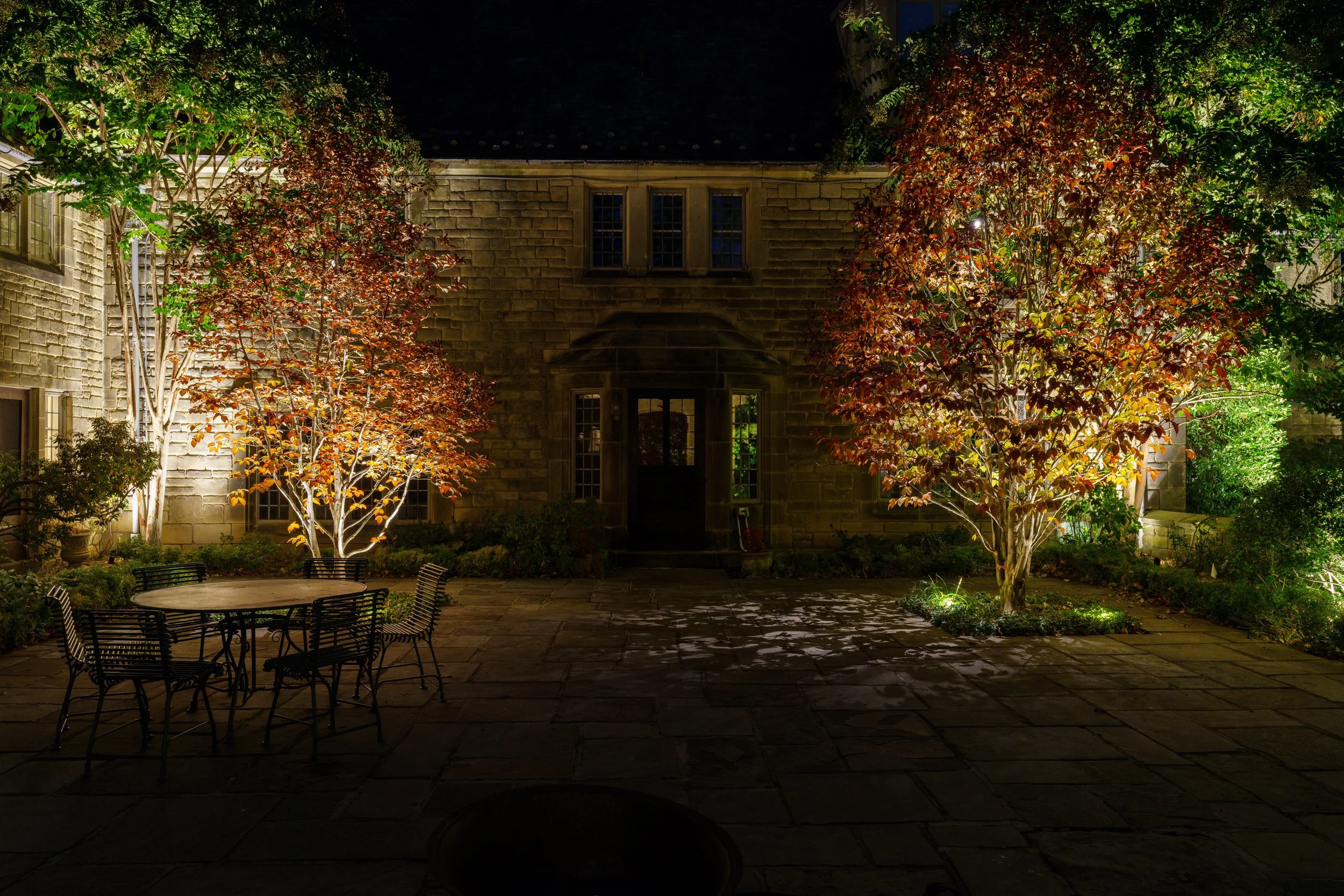 roslyn-luxury-home-night-light-backyard-photografik-studios.jpg