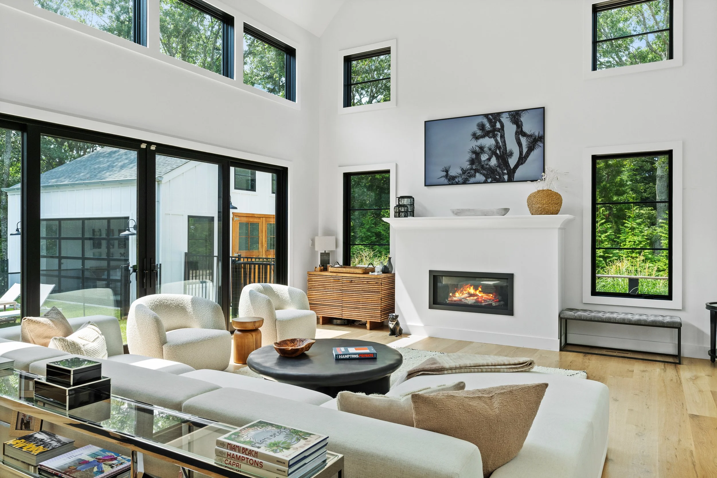 hamptons-luxury-living-room-aesthetic-photografik-studios.jpg