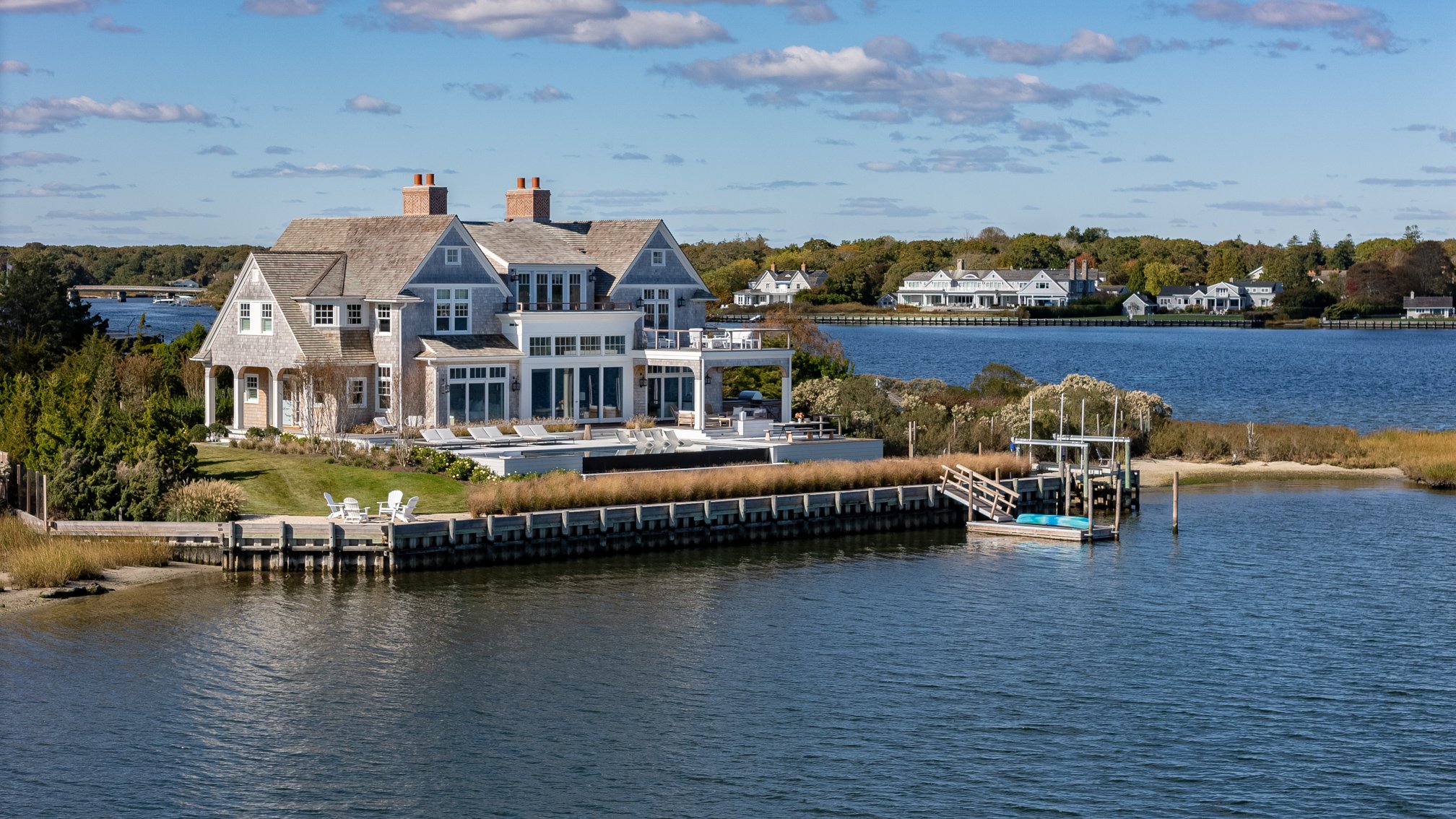 hamptons-luxury-home-exterior-photografik-studios.jpg