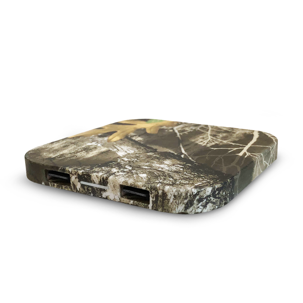 9220_Realtree Qi Charger_Top right view.png
