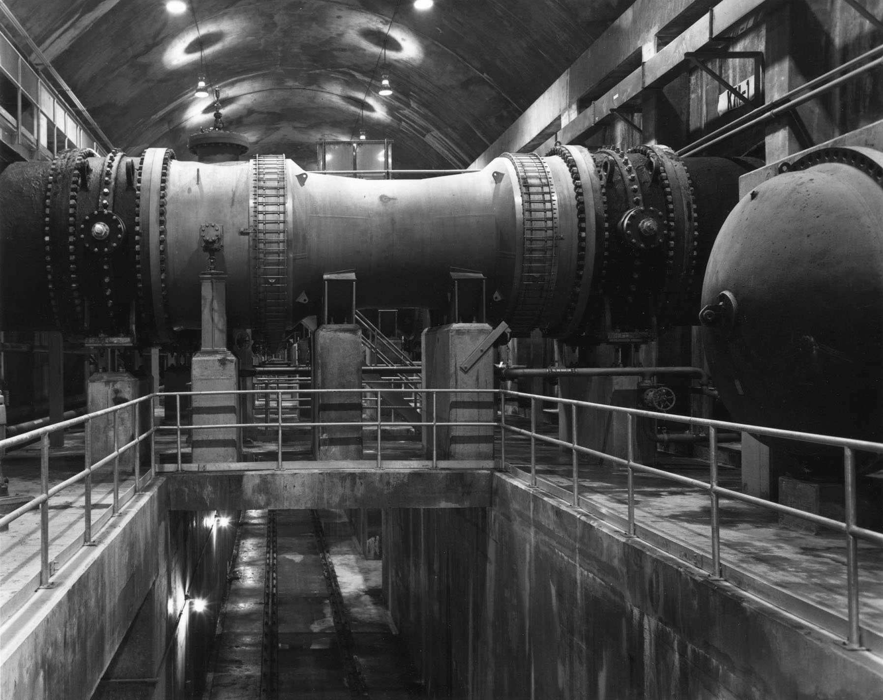 Valve Chamber, Shaft 2b, City Tunnel No. 3, Bronx, New York, 1993