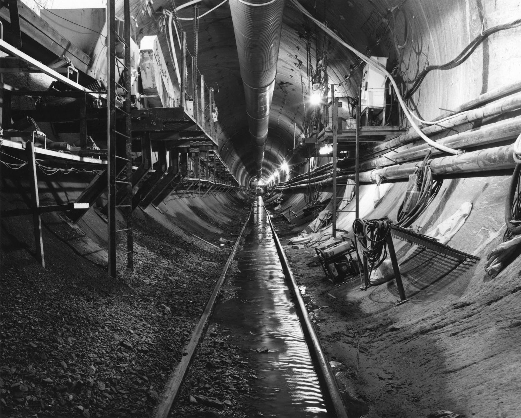 City Tunnel No. 3, Queens, New York, 1998