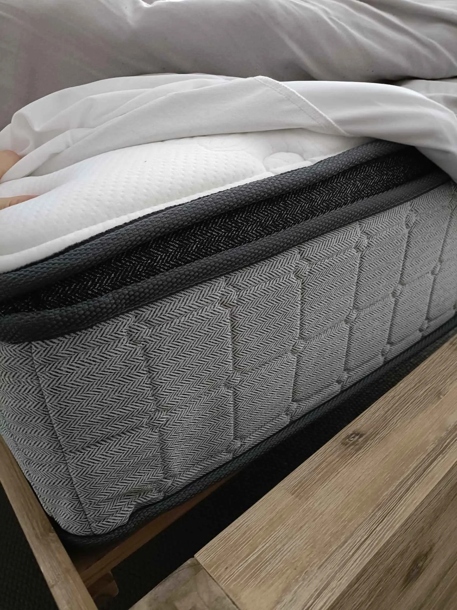 What is the best mattress for back pain? — Aaron Chiropractic