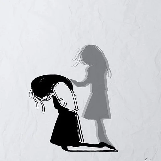 girl comforting self @muhammedsalah_.jpg