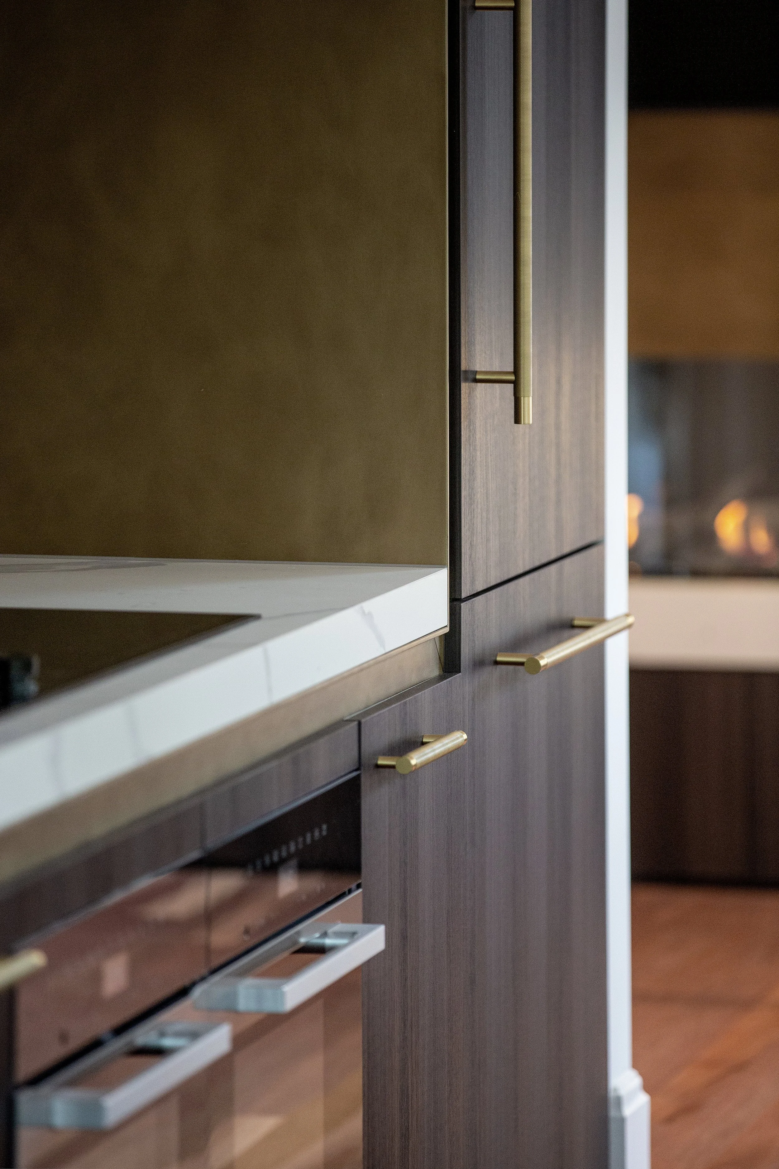 kitchen-joinery-detail-brass-handles-stone-benchtop-melbourne.jpg