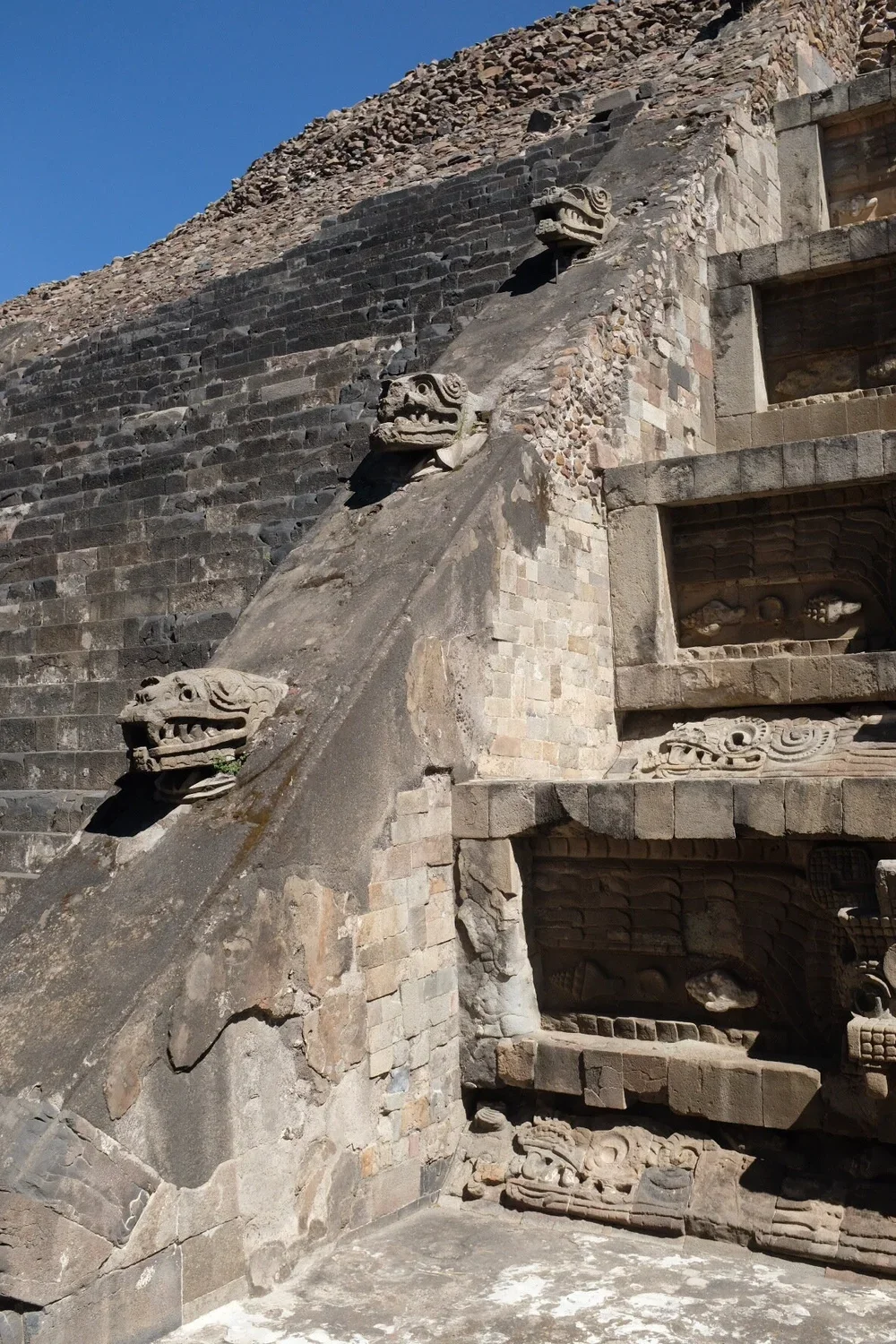  Temple du serpent à plumes. 
