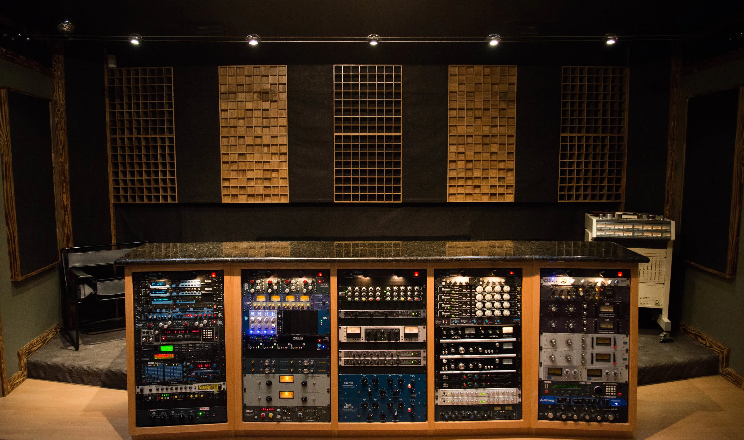 Studio.Jason2017#2-21.jpg