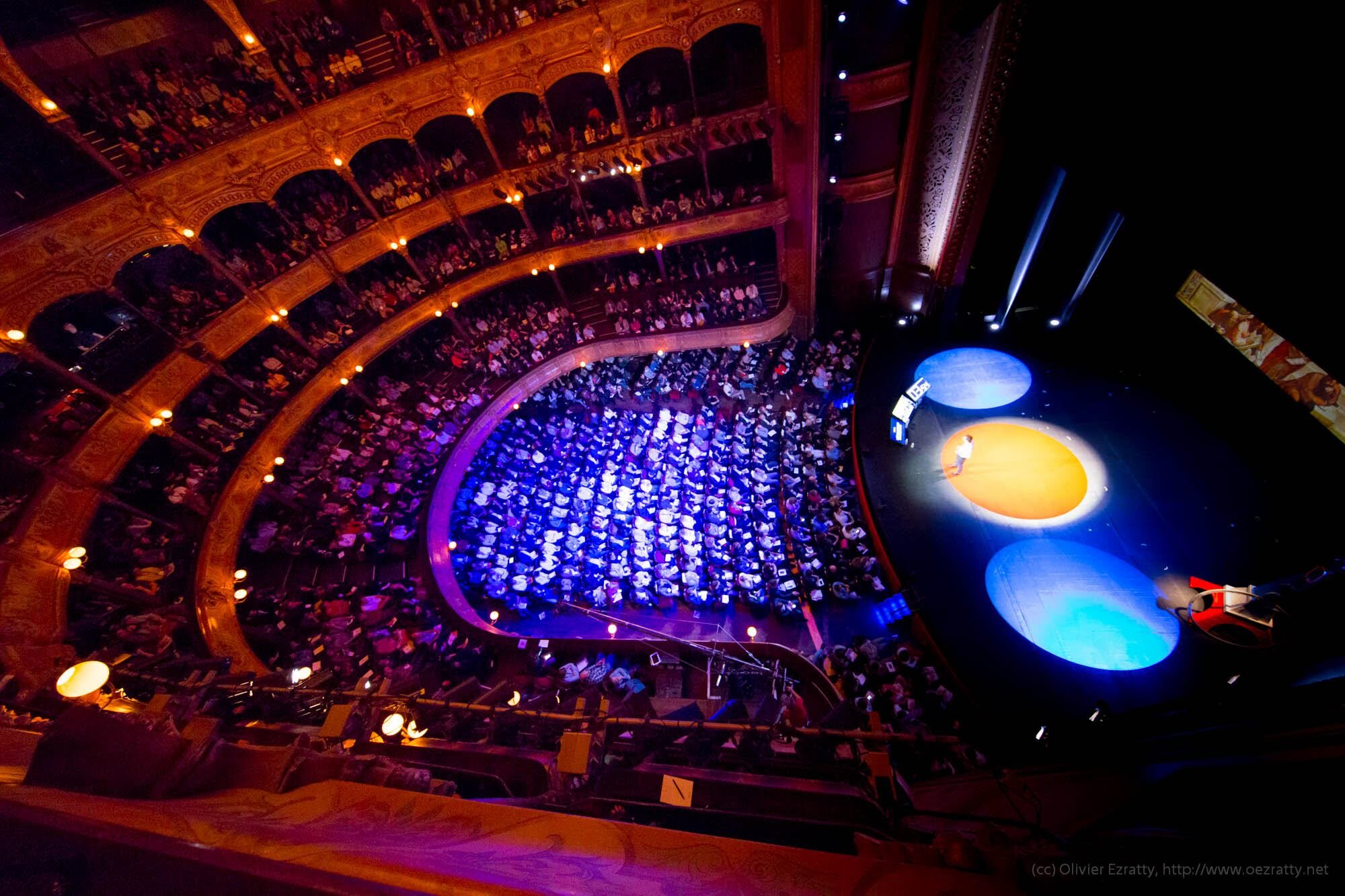 tedxparis-nov2015--audience-15_22157887663_o.jpg