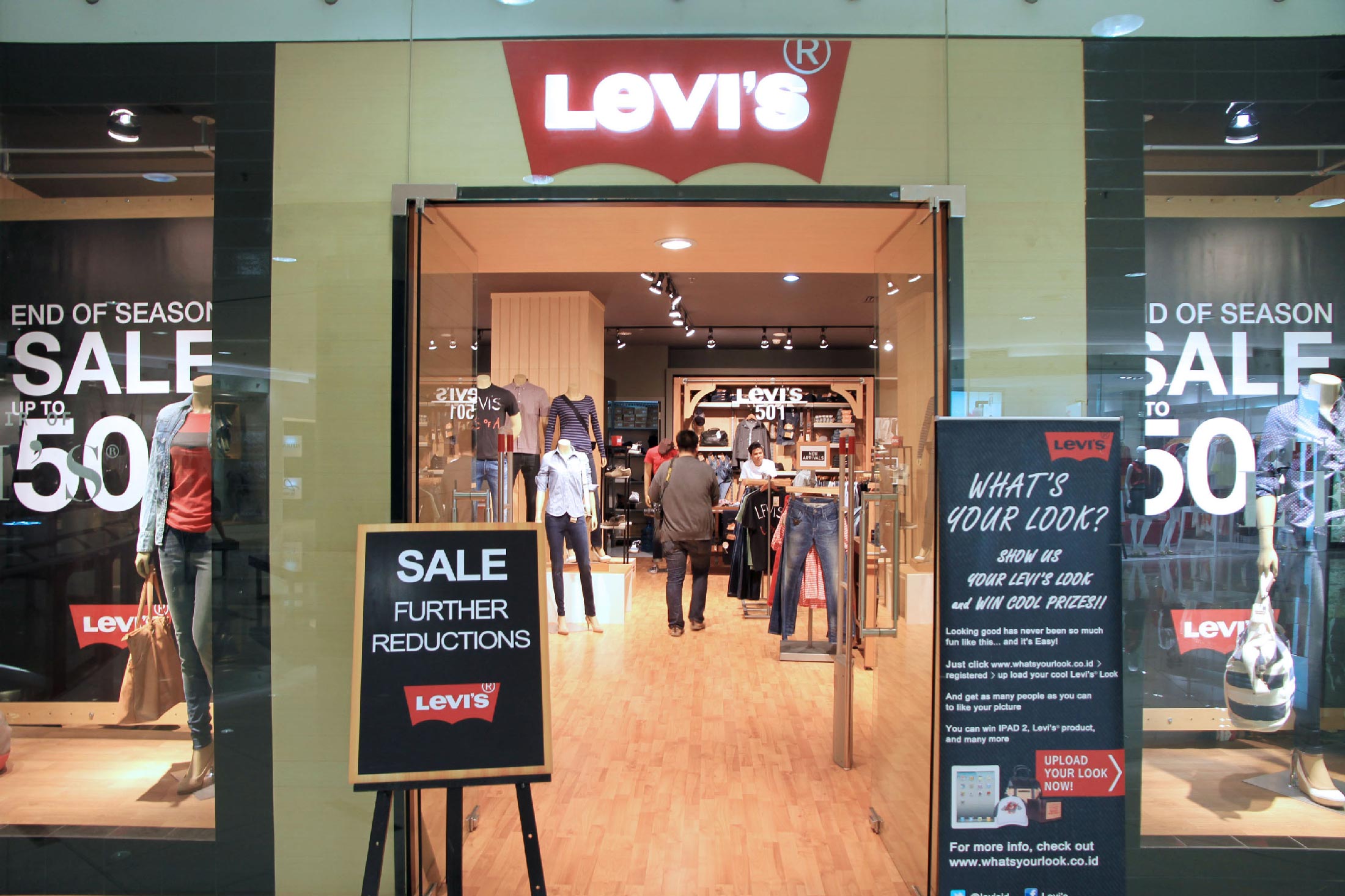 In-Store-4.jpg