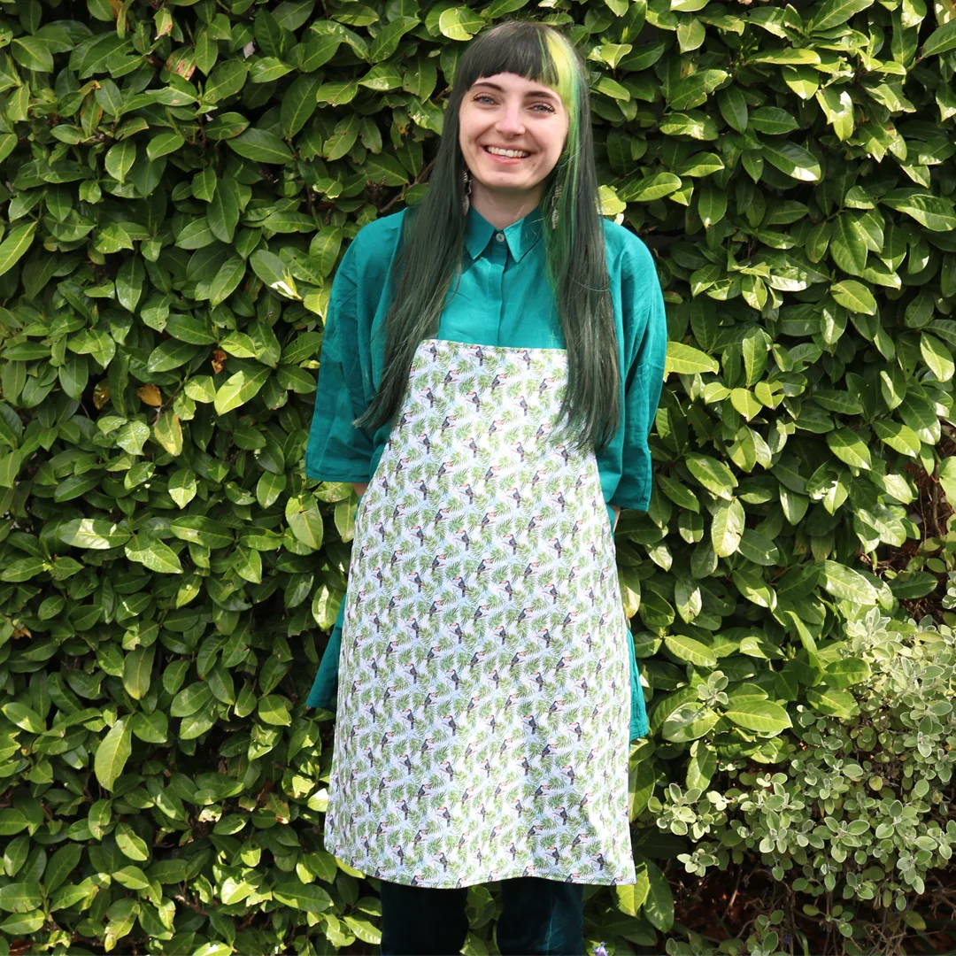 Jungle Print Apron Reverse.jpg