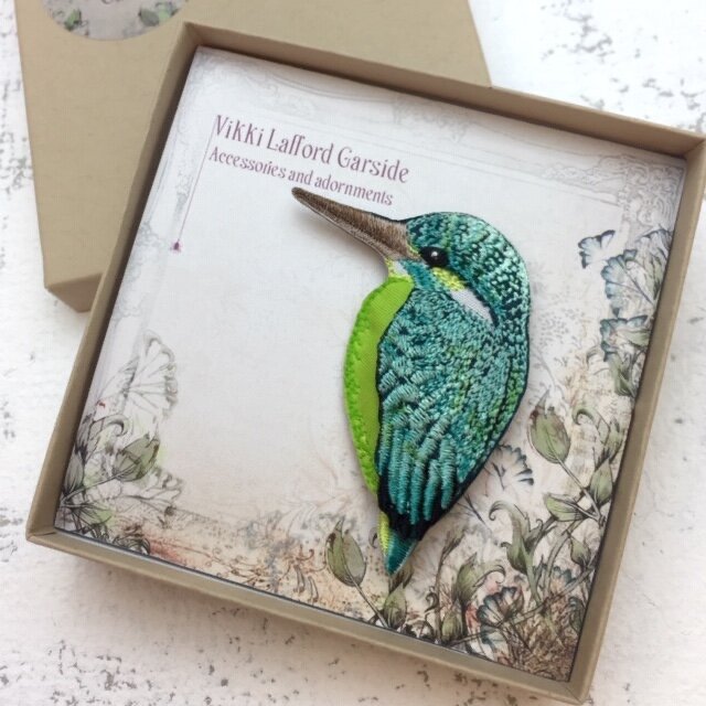 Handmade Embroidered Kingfisher  Brooch That Girl In Green