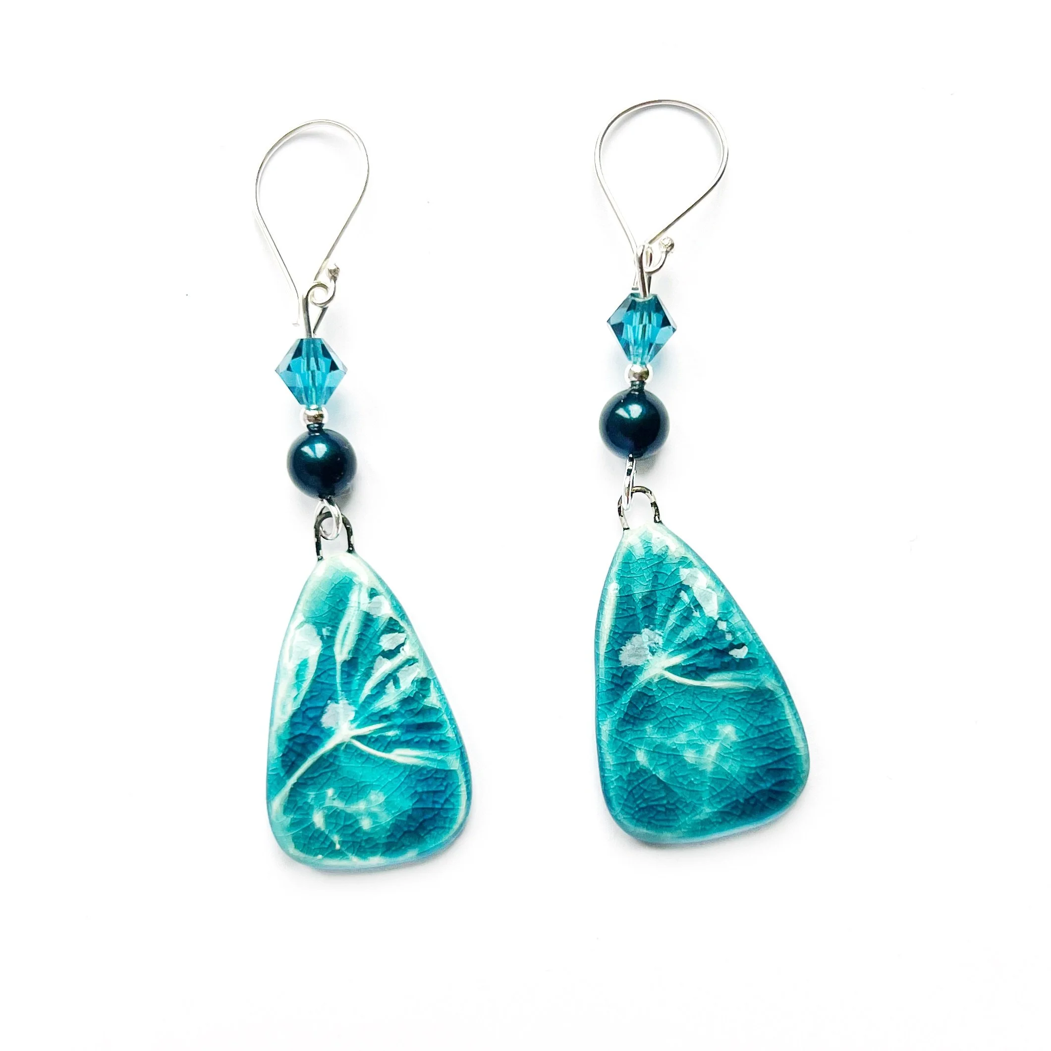 Green - Shifa Handcrafted GS & Shell Work Fabart Earrings main image 1