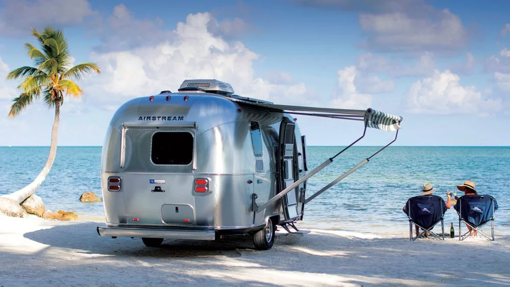 tommy-bahama-airstream-lifestyle.jpg