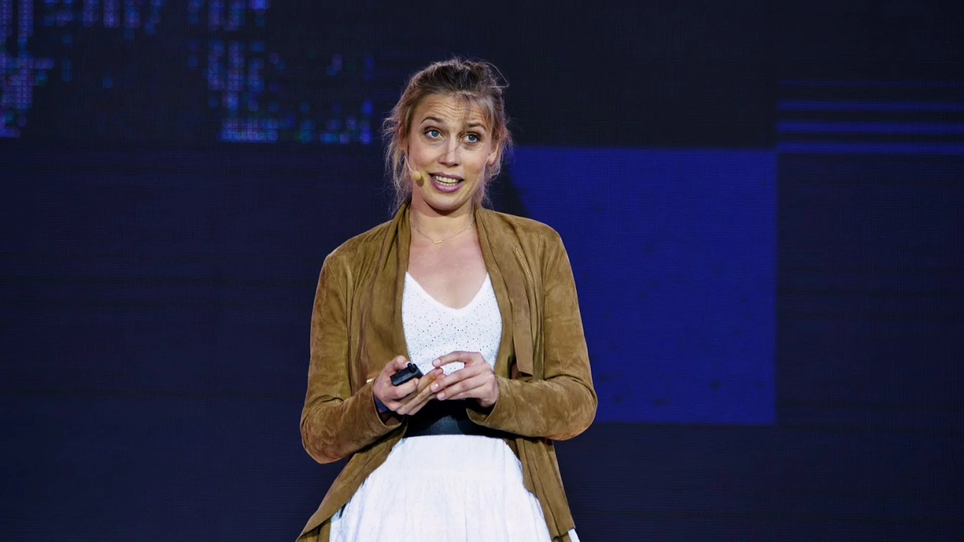 julie-de-pimodan-2.jpg