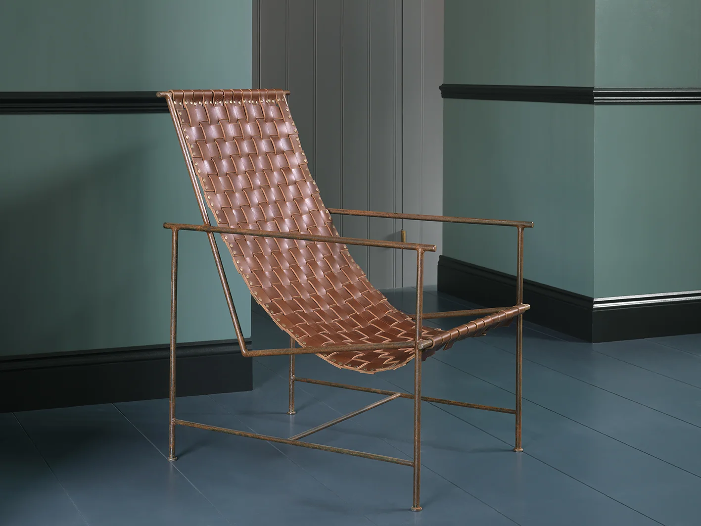 LatticeSlingChair_04.jpg