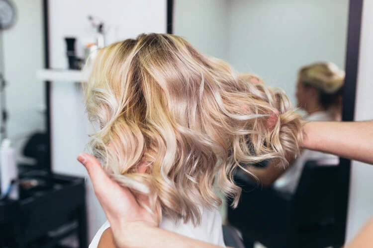 How to stop blonde hair from turning brassy
