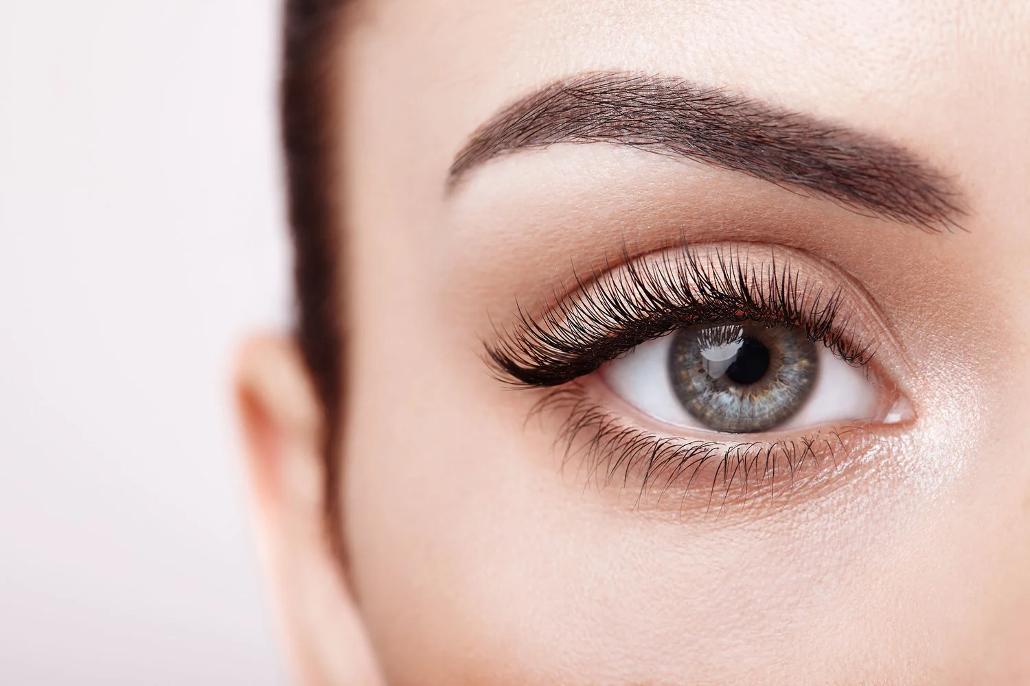 Jeepers peepers: The history of lashes