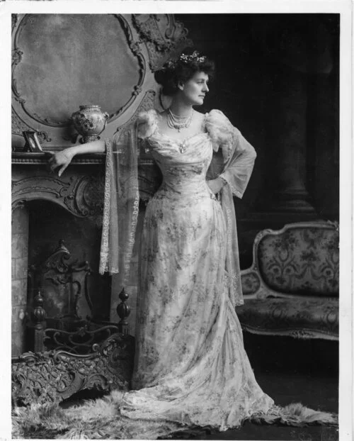 CountessMarkieviczInBallGownCirca1900.jpeg