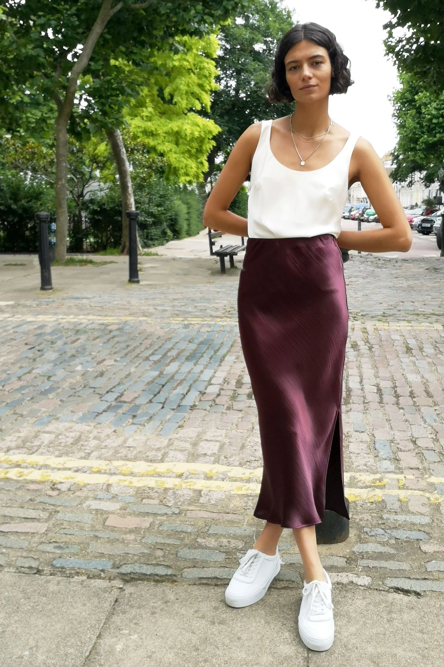 1 NEXT Rae Satin Bias Cut Midi Skirt €33, 