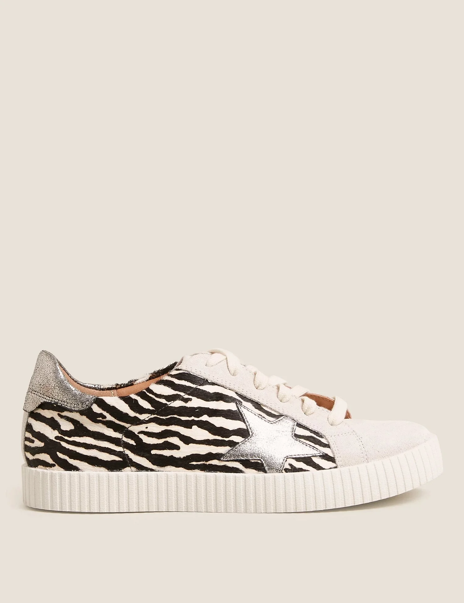 2&gt; M&amp;S Collection Lace Up Suede Animal Print Star Trainers €65