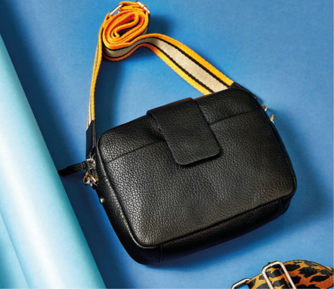 OLIVER BONAS Eve Black Fold Over Crossbody Camera Bag Large €56