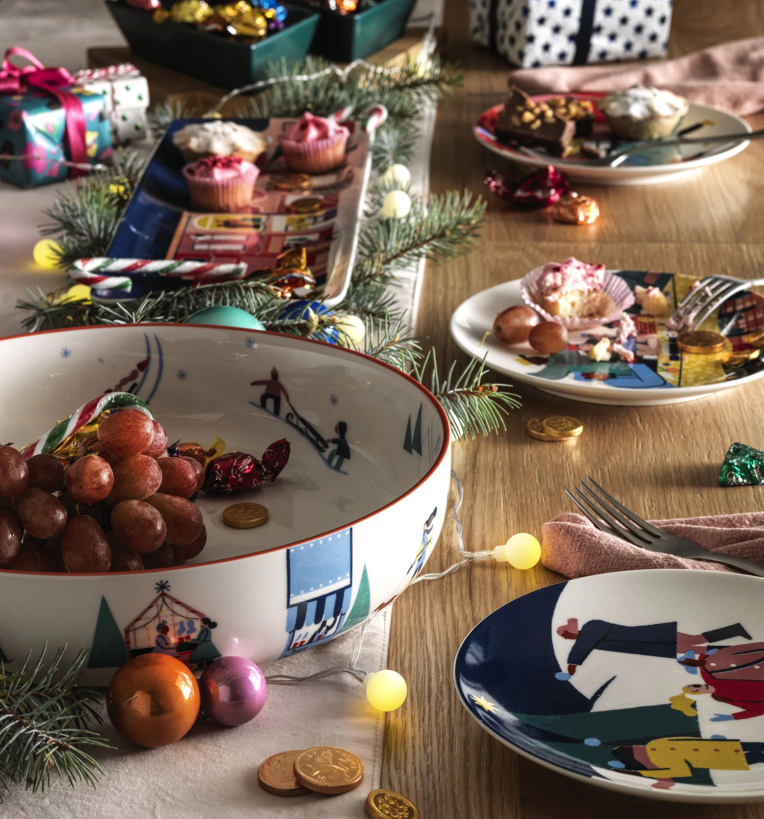 11. HABITAT Japonica Set of 4 Champagne Coupes €22, visit Argos 12. HABITAT Christmas Joy Tableware: Ceramic Serving Platter €14, Ceramic Serving Bowl €18, Set of 4 Side Plates €18, visit Argos