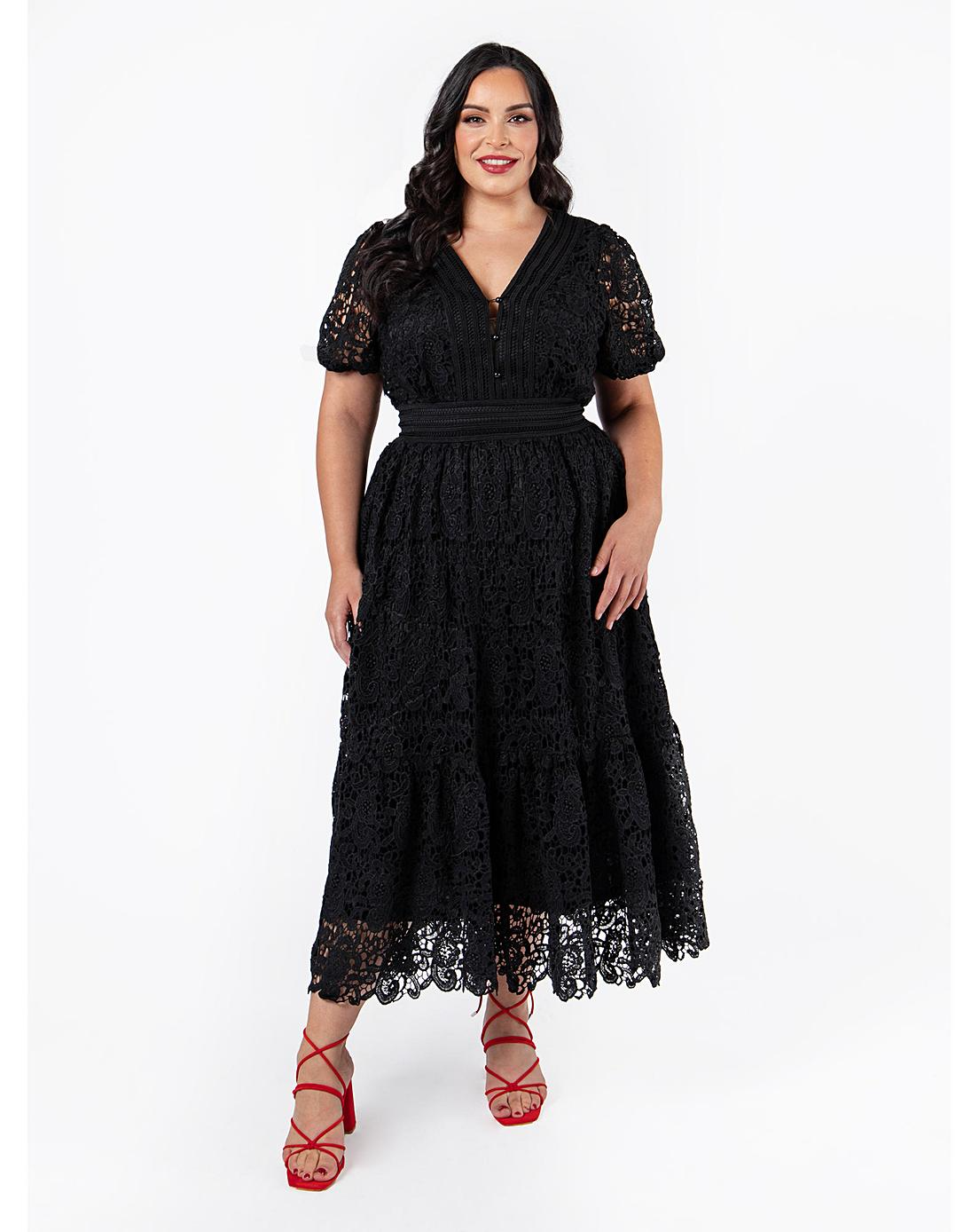 Lovedrobe Luxe Black Lace Midaxi Dress €132.50