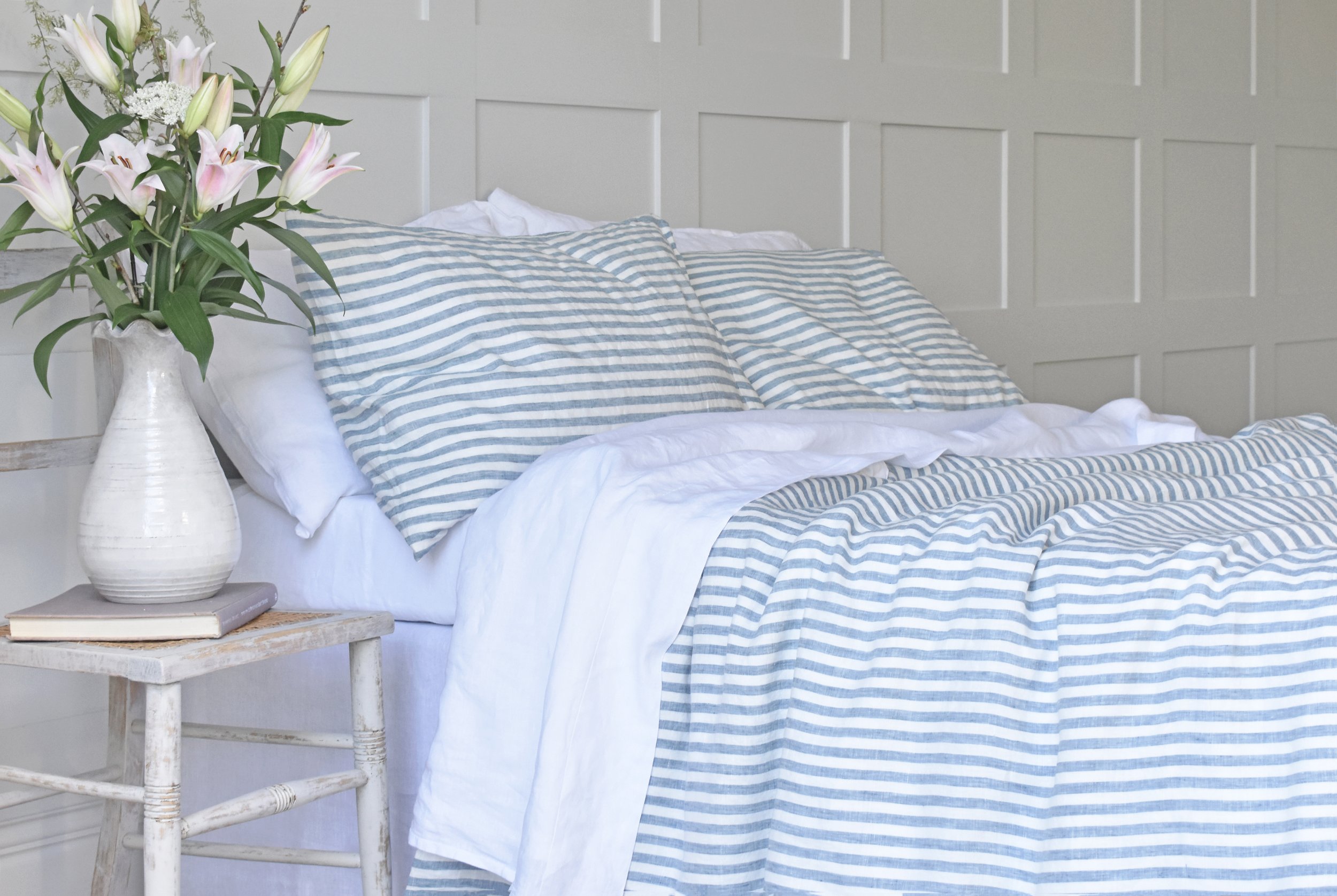3.CHALK PINK LINEN COMPANY Pure Linen Bedding - Blue Ticking Stripe Duvet Cover €157.45