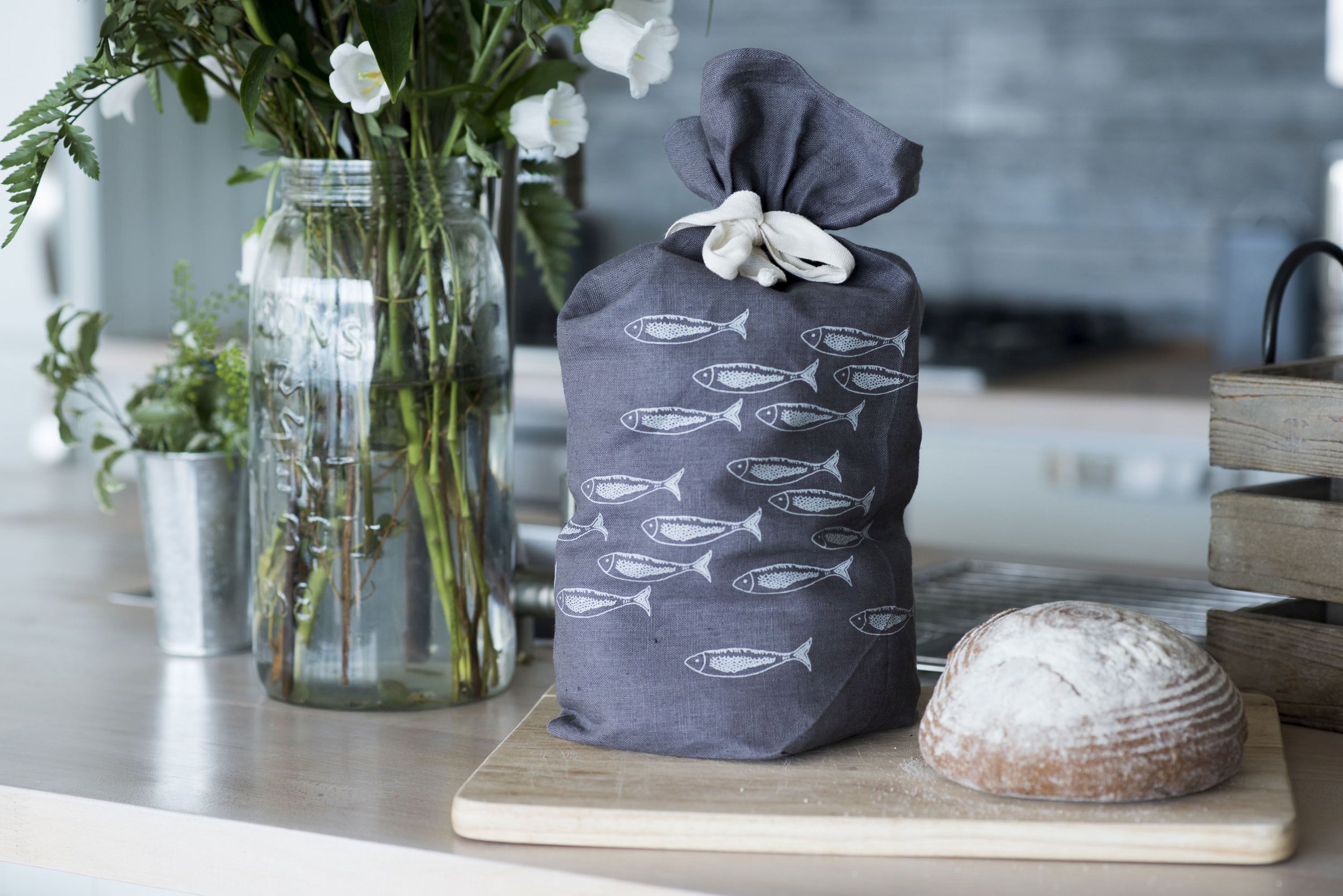 2. Eco Linen Bread Bag, Fish Design €28.06, 