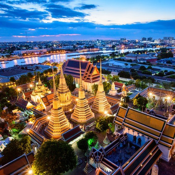 Wat Phra Chetuphon Temple