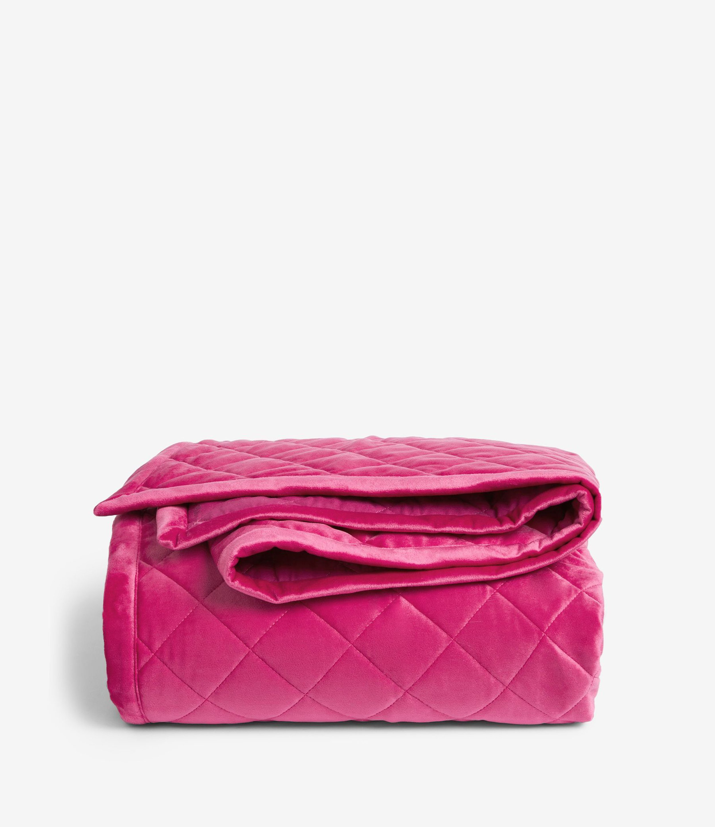 9. Hamilton Velvet Quilted Bedspread in Fuchsia Pink, from €72,