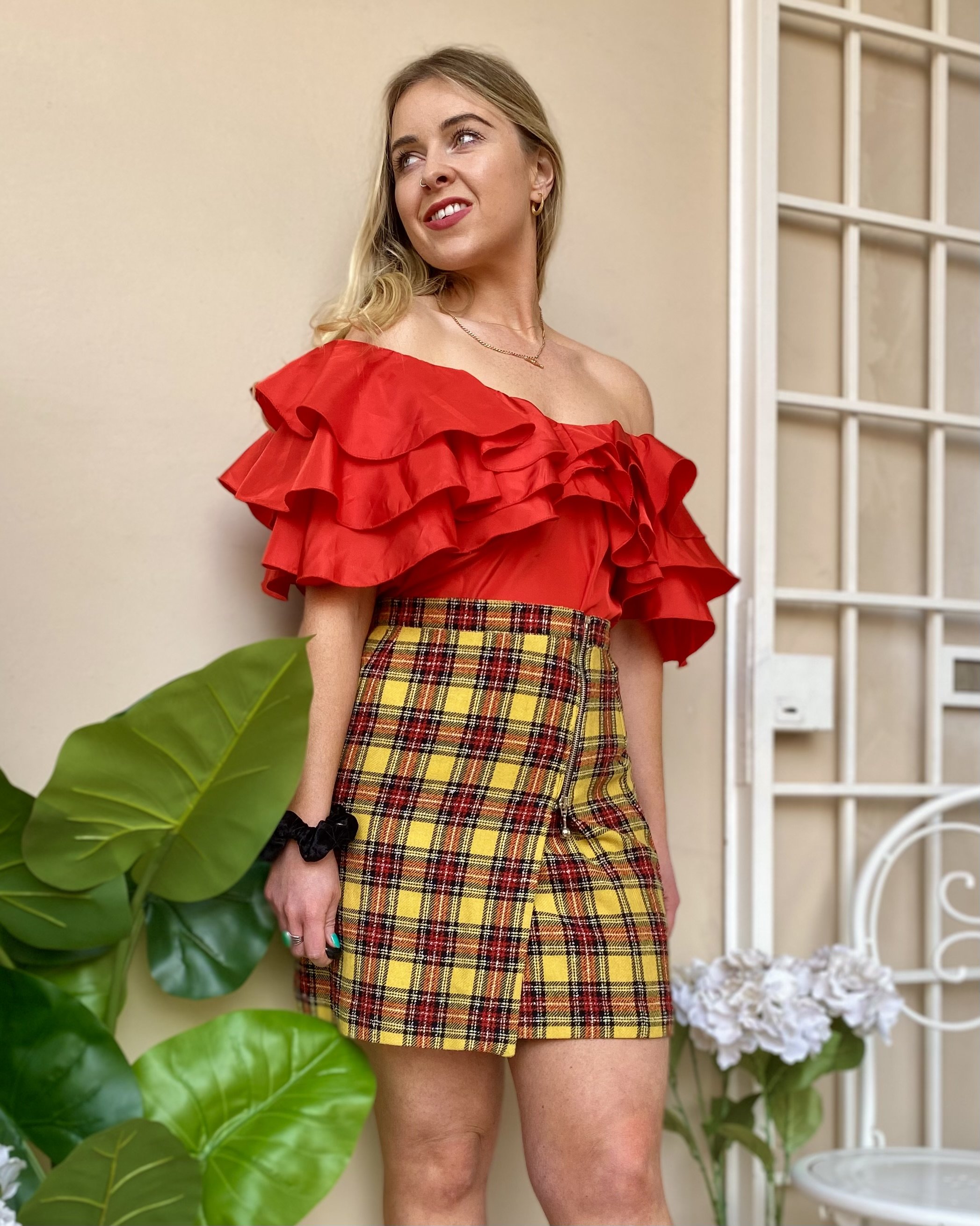 6 Red Cheque Mini Skirt €32