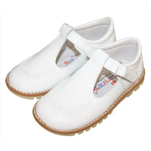 EB5848FB-13C7-4715-9549-A7D555C0360C