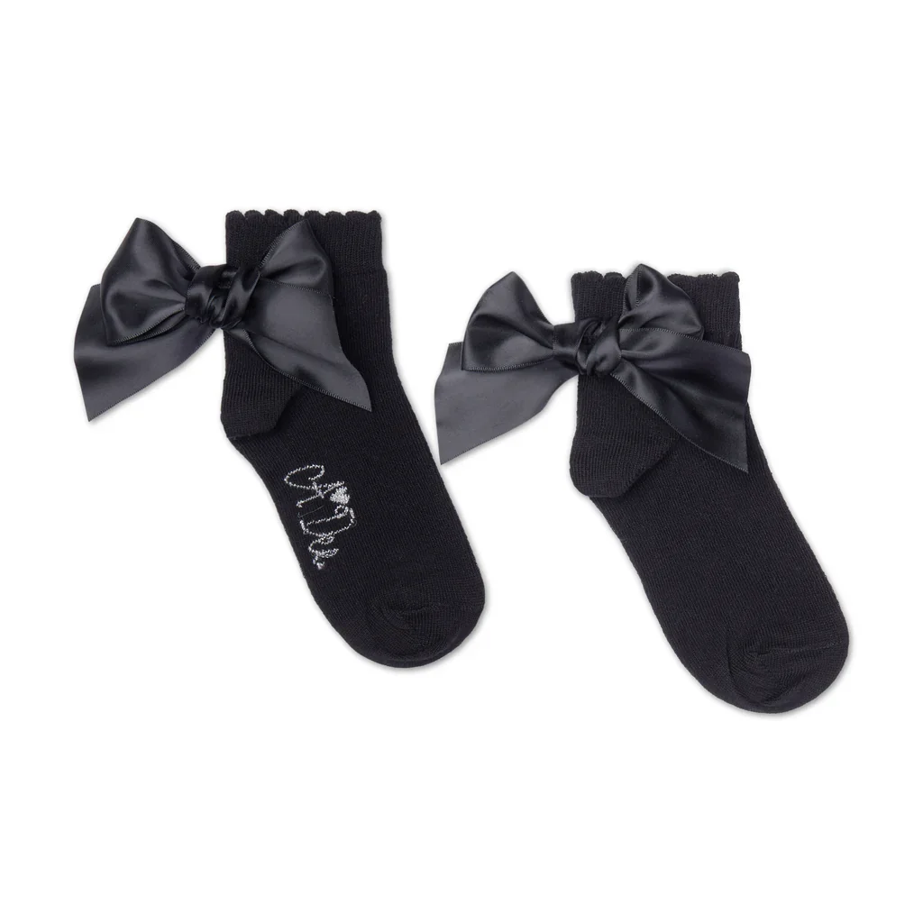 W266902BLACK_1_244dc35c-5f56-4185-bbe5-f30910e8ef0e_1024x1024.webp
