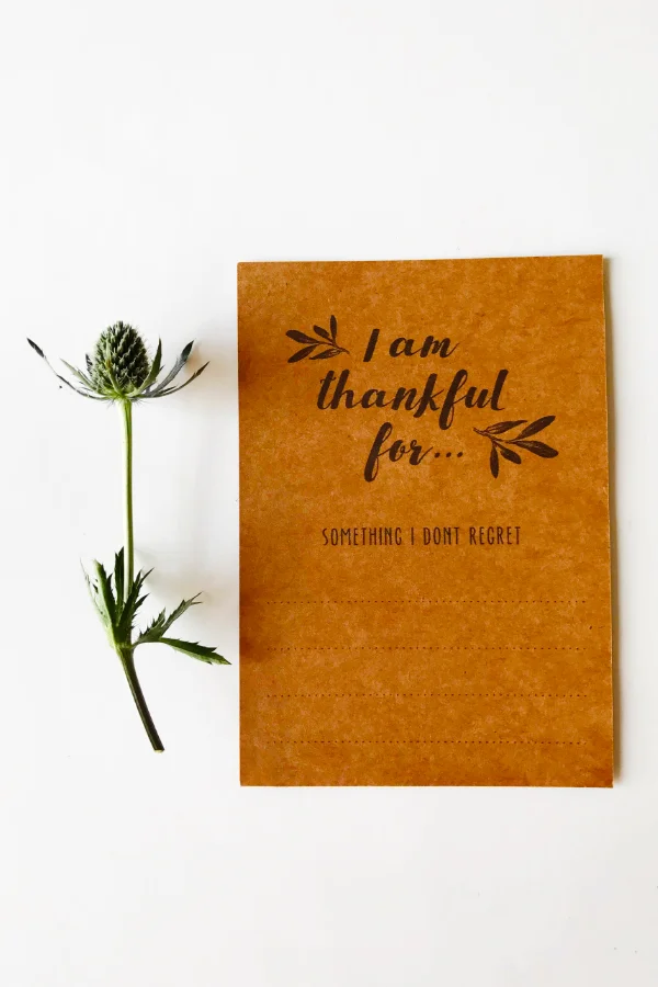 05_thankful_tabletop_card.jpg