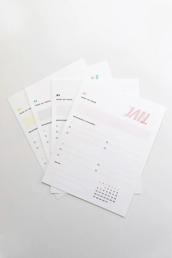 06_january_focus_planner_so_many_hoorays_new_year_2019.jpg