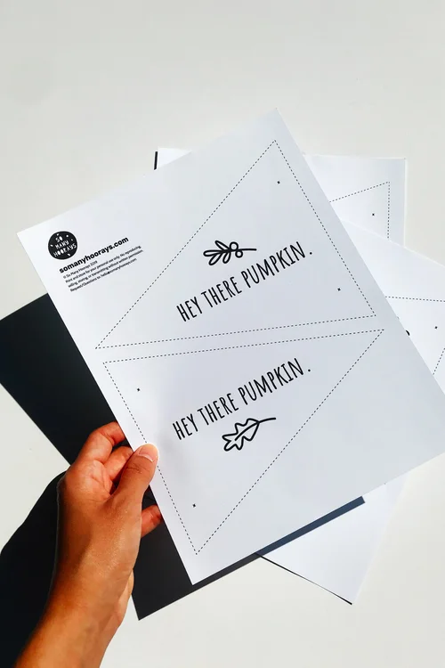 Free Printable: Thanksgiving Flags — EM VDH
