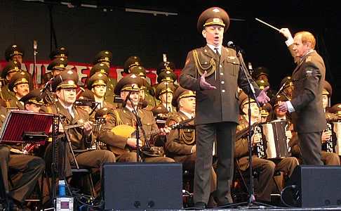 RedArmyChoir.jpg