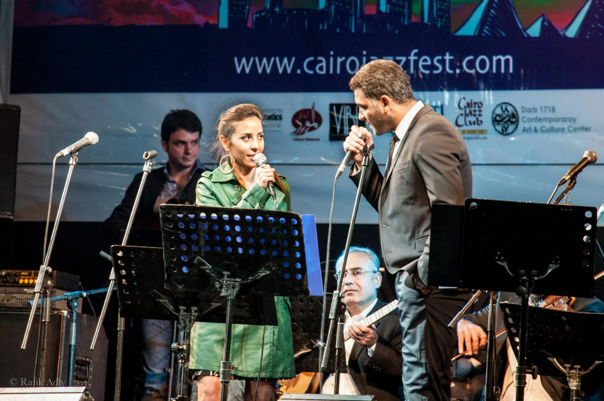Ziad Rahbani's "Bla Wala Shi" duet, together with Hani Adel in the closing concert of the Cairo International Jazz festival