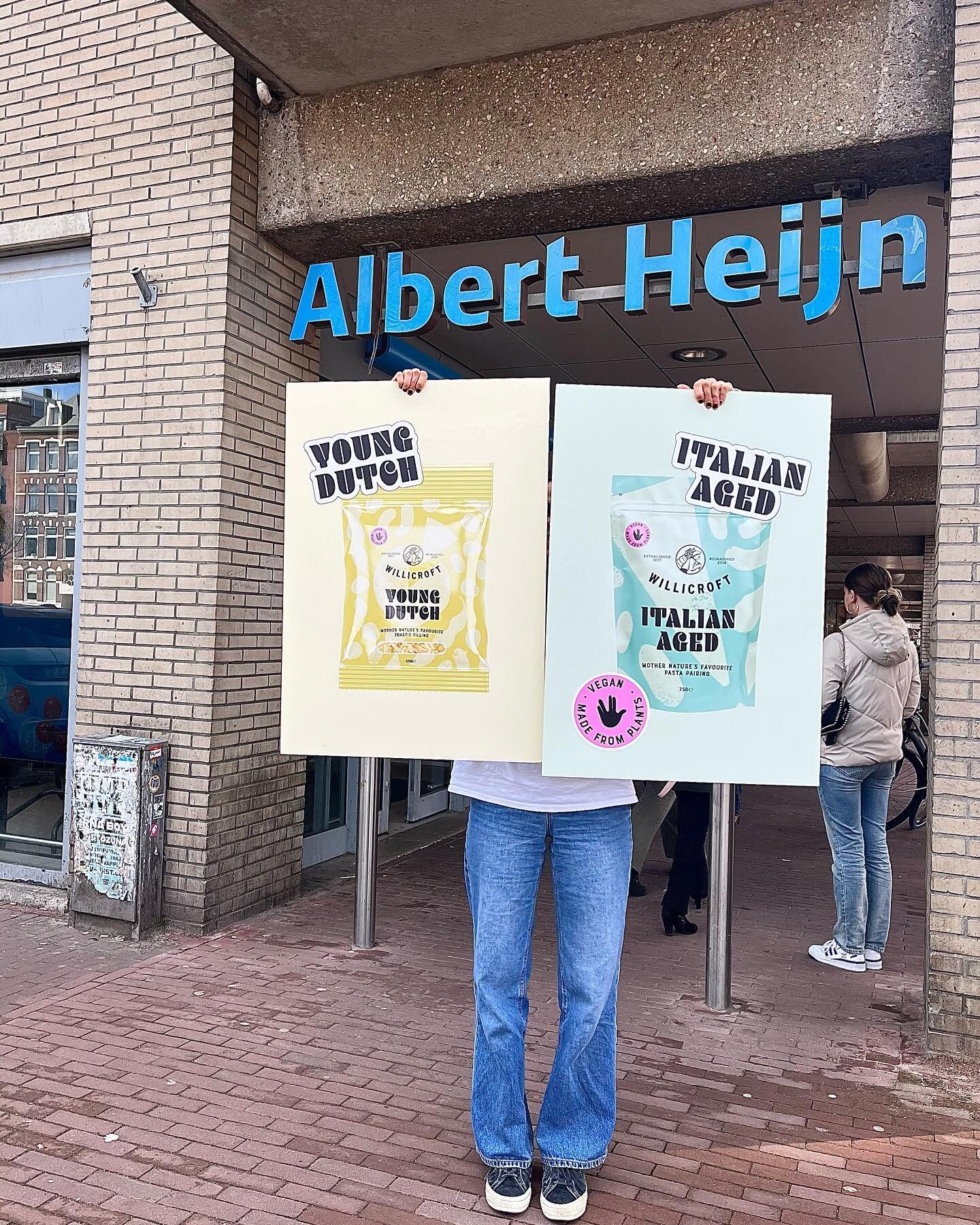 Have you spotted us in @albertheijn yet?! 👀 ⁣
⁣
Let us know in the comments which of the 349 stores you&rsquo;ve found us in! 🛒🛒🛒⁣
⁣
Thank you for all the support so far! ⁣
⁣
#albertheijn #willicroft #vegancheese #veganrecipes#cheese #igfoodie#fo