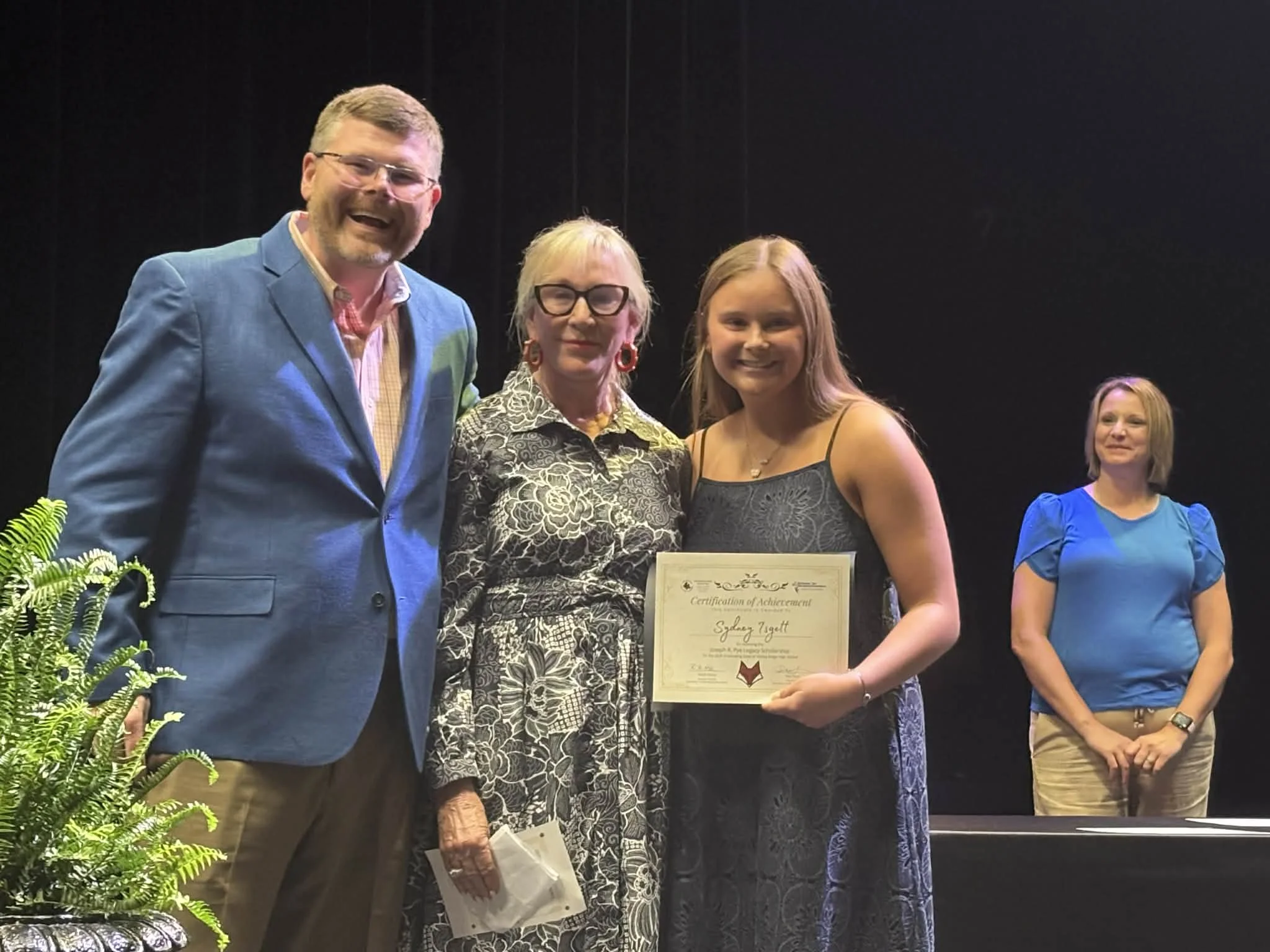 ARHS- Sydney Isgett- Elementary Education @ Charleston Southern University.jpg