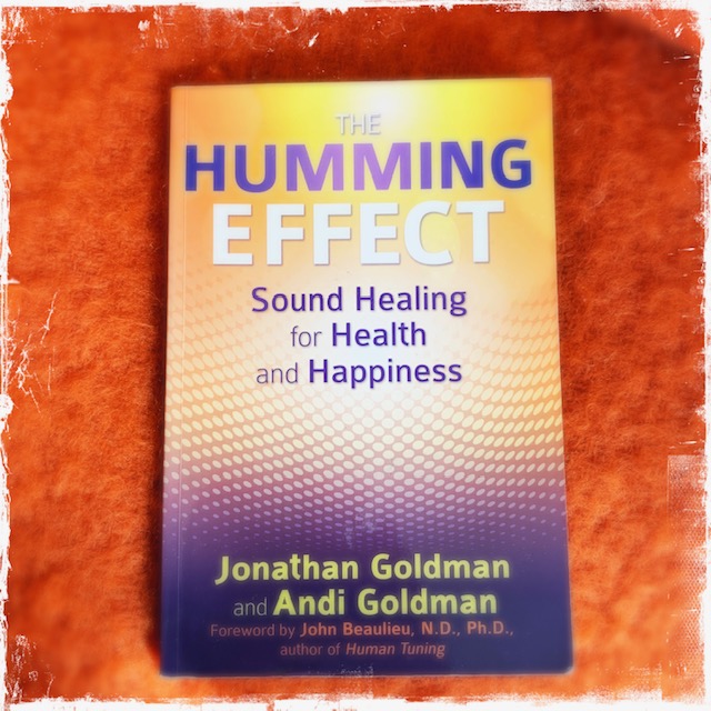 The Humming Effect : Book 