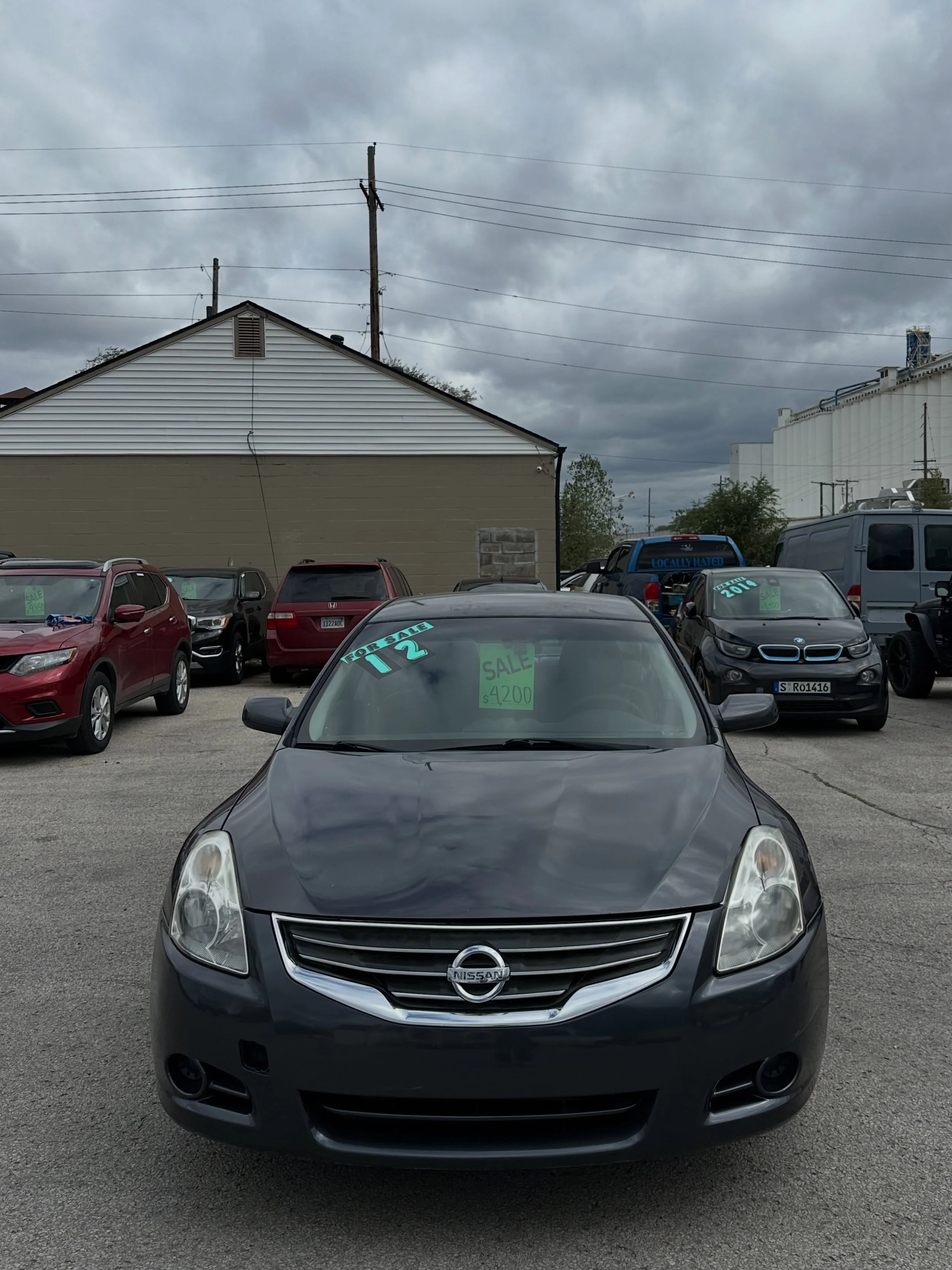 🚗 2012 NISSAN ALTIMA 2.5 PLATINUM SEDAN 4D 
⚡️ rear camera 
⚙️ Mechanical Condition:
✔️The vehicle is in excellent mechanical condition. No oil or fluid leaks, and everything works as it should.
📍210,473 miles
💰Priced at $4,200 
Contact us at 816-