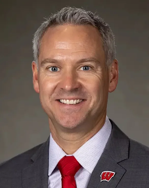 Strategic Communications in Sports: Inside Wisconsin Football