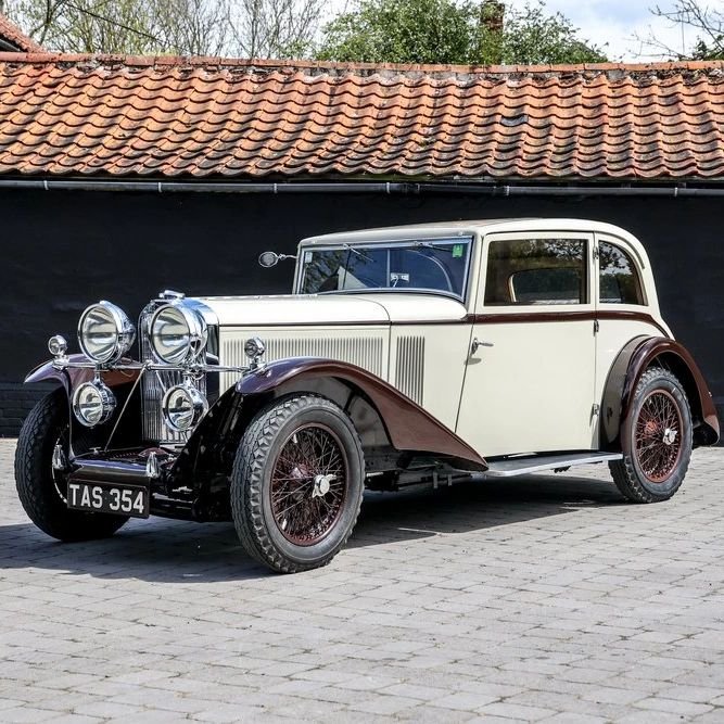 We are delighted to offer for sale the 1933 Talbot AV105 'Ulster Coupe' by Vanden Plas. This is the ultimate closed Talbot, with lightweight all aluminum coachwork of exceptional elegance, giving it a combination of comfort and speed to make it an id