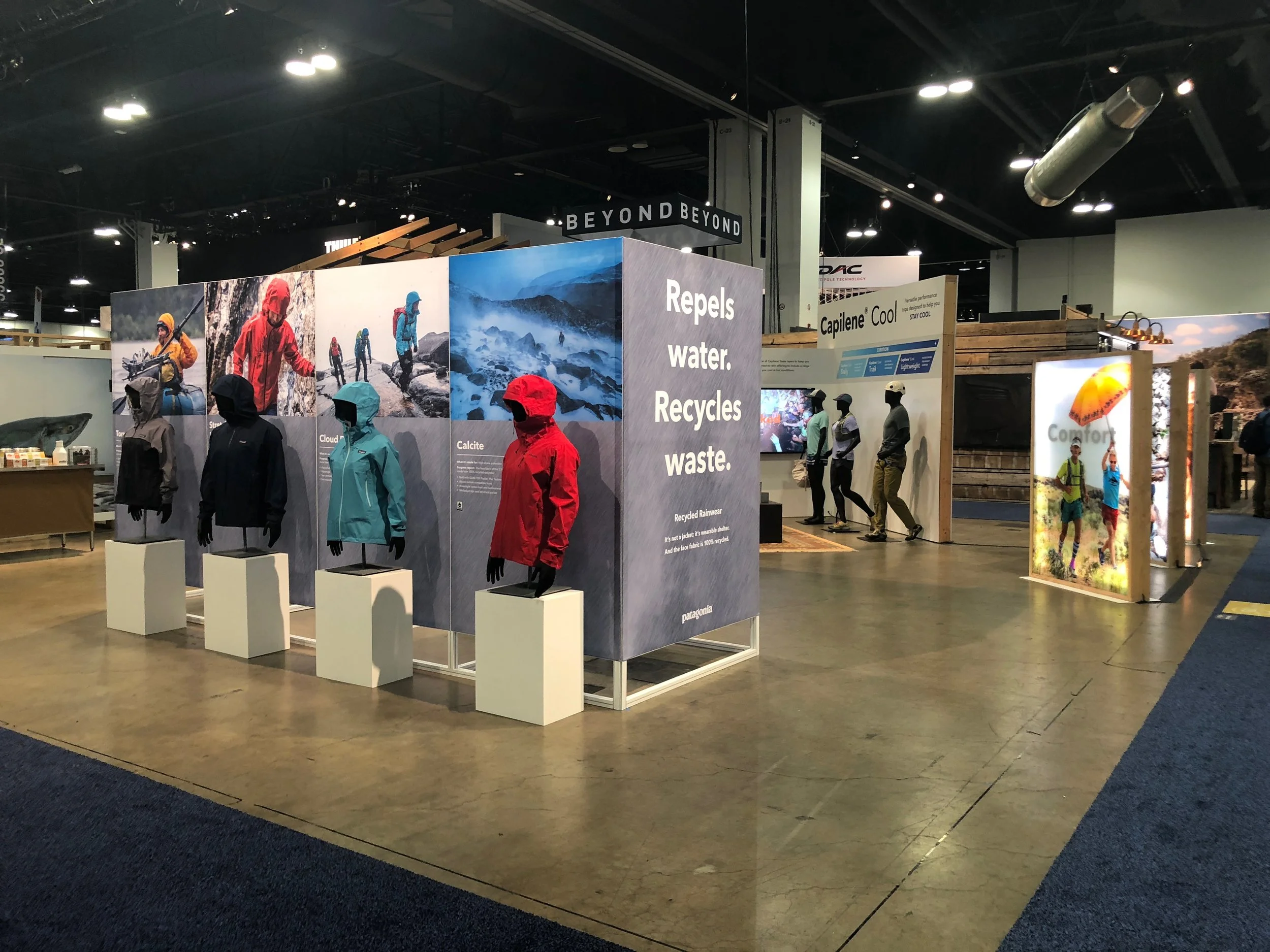 patagonia_outdoor_retailer_display_booth5.jpg